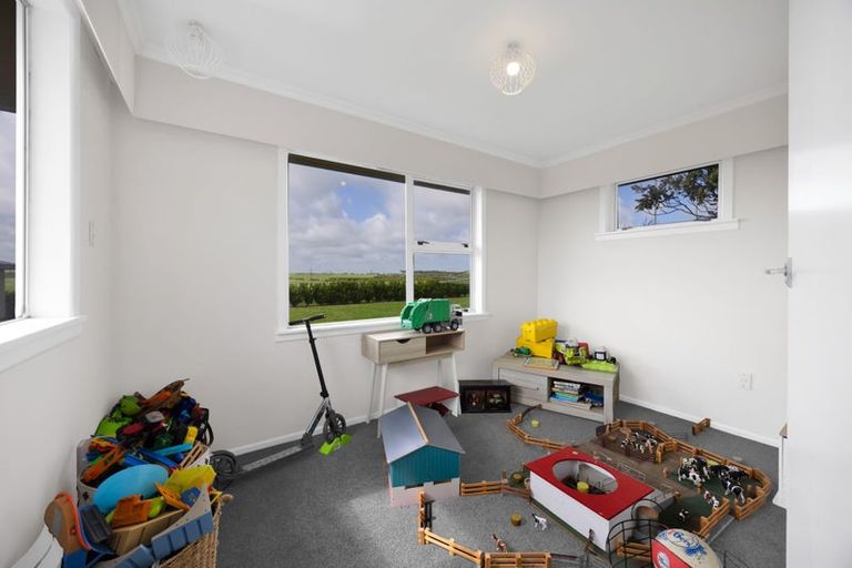 Photo of property in 376 Manaia Road, Manaia, Hawera, 4678