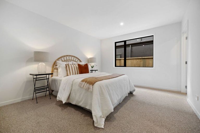 Photo of property in 150 Howden Drive, Jacks Point, 9371