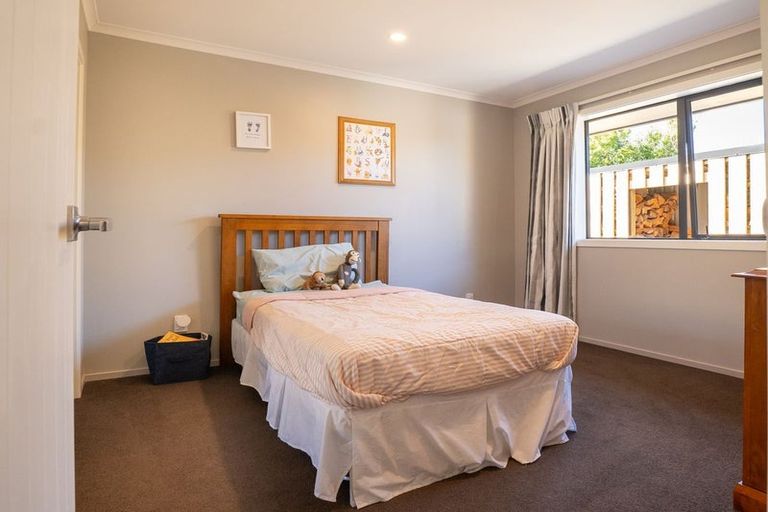 Photo of property in 22 Irishman Drive, Twizel, 7901