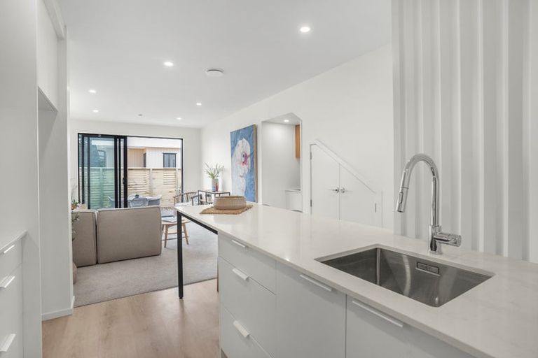 Photo of property in 15/10 Pascoe Avenue, Paremata, Porirua, 5026