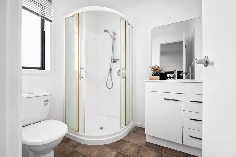 Photo of property in 23 Chadwick Place, Rototuna North, Hamilton, 3210