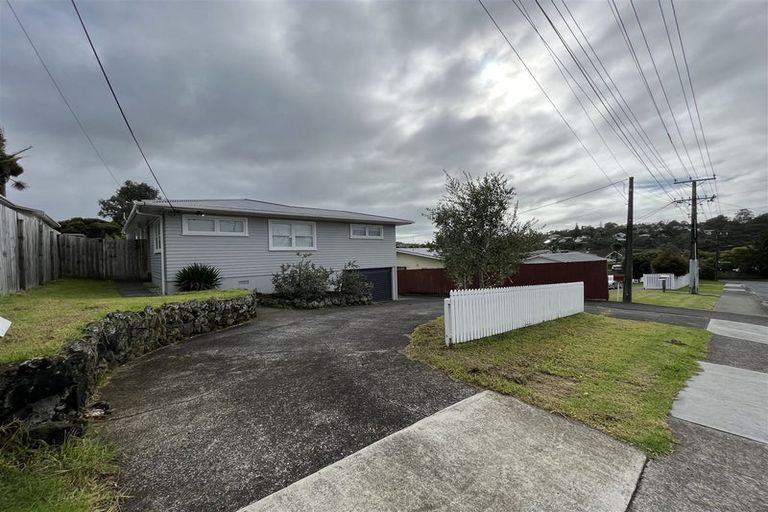 Photo of property in 1/23 Levesque Street, Birkdale, Auckland, 0626