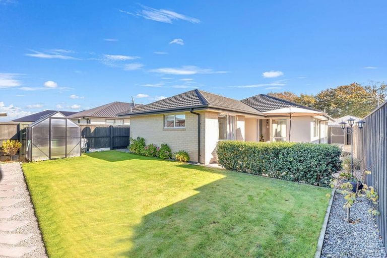 Photo of property in 6 Crossley Avenue, Woodend, 7610