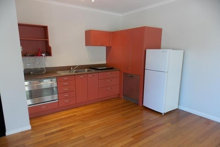 Photo of property in 273u3 Tinakori Road, Thorndon, Wellington, 6011