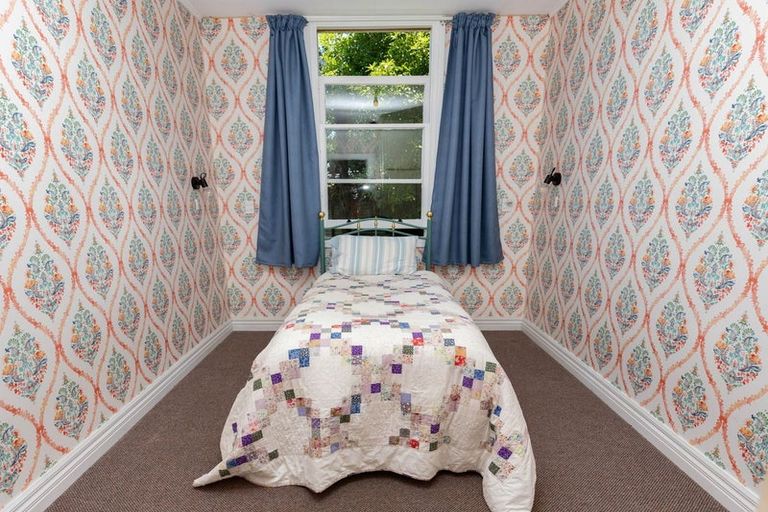 Photo of property in 104 Hall Street, Hokitika, 7810