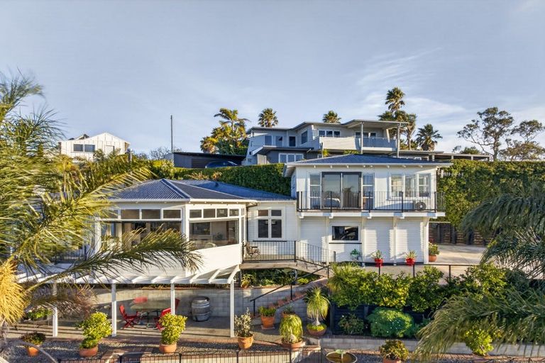 Photo of property in 40 Hospital Terrace, Hospital Hill, Napier, 4110