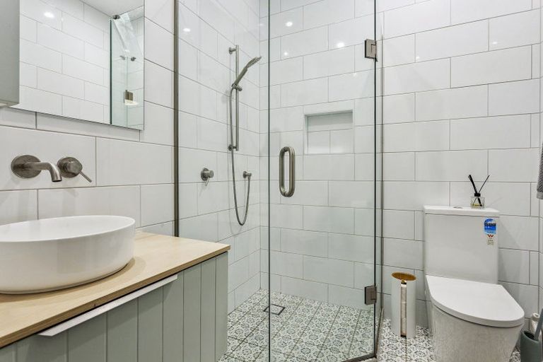 Photo of property in 181b Greenhithe Road, Greenhithe, Auckland, 0632