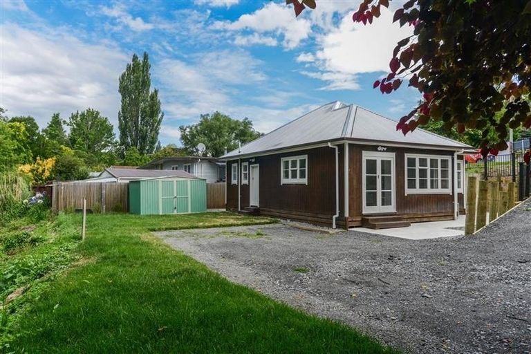 Photo of property in 15 Keirunga Road, Havelock North, 4130