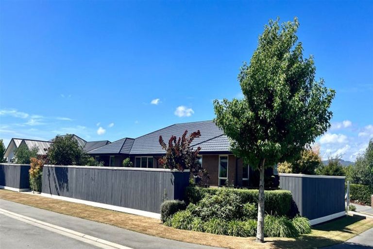 Photo of property in 6 Woodlaw Crescent, Prebbleton, 7604