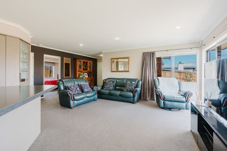 Photo of property in 25 The Dales, Dinsdale, Hamilton, 3204