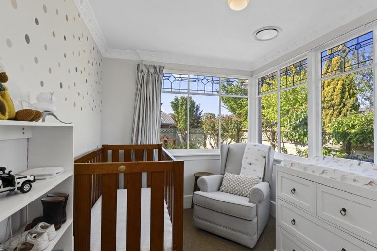 Photo of property in 173 Centaurus Road, Saint Martins, Christchurch, 8022
