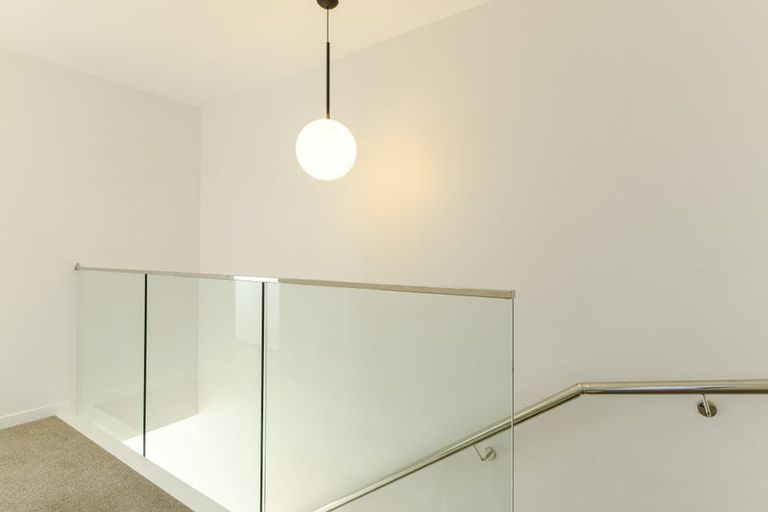 Photo of property in 952b East Coast Road, Northcross, Auckland, 0632