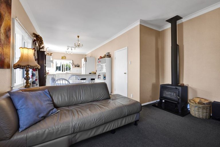 Photo of property in 48 Egmont Street, Hawera, 4610