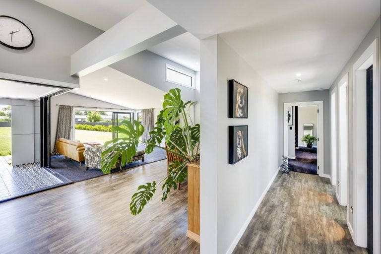Photo of property in 68 Mcelwee Street, Jervoistown, Napier, 4112