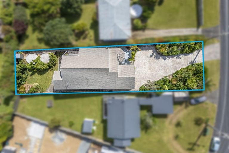 Photo of property in 1326 Whangaparaoa Road, Army Bay, Whangaparaoa, 0930
