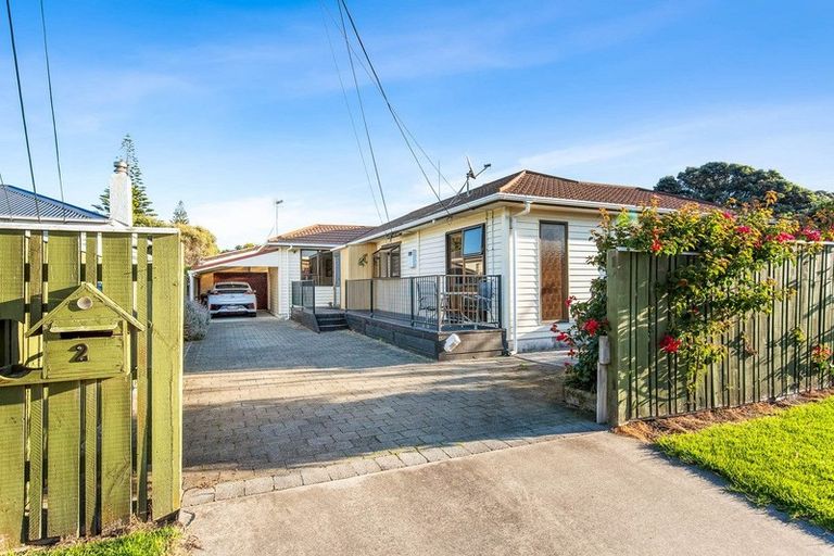 Photo of property in 2 Te Miti Street, Paekakariki, 5034
