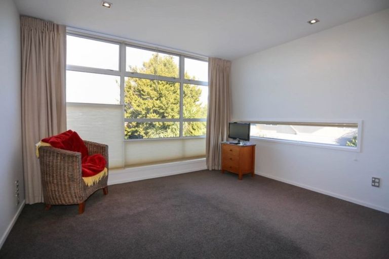 Photo of property in 10 Holly Road, St Albans, Christchurch, 8014