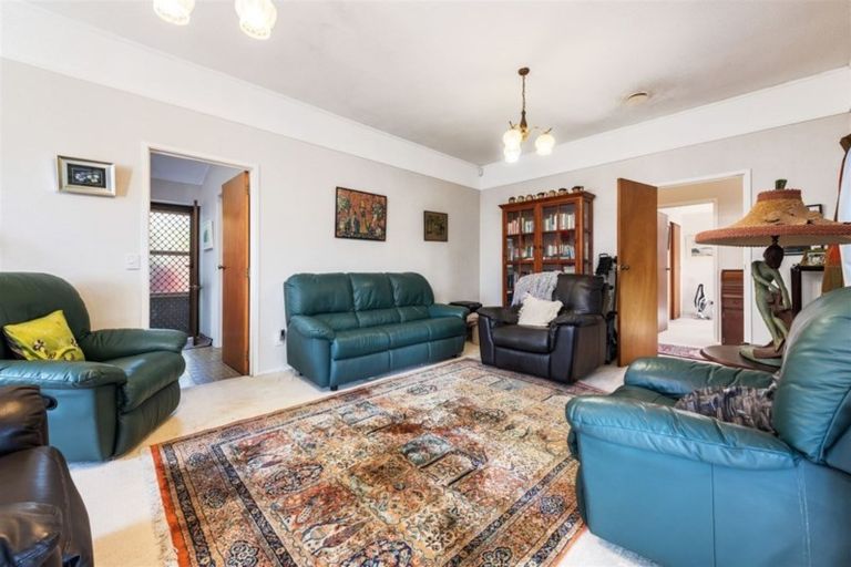 Photo of property in 153a/5 Te Atatu Road, Te Atatu South, Auckland, 0610