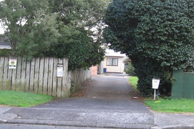 Photo of property in 54 Waipani Road, Te Atatu Peninsula, Auckland, 0610