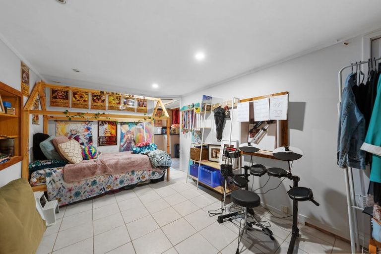 Photo of property in 20 Burnham Road, Waitakere, Auckland, 0816