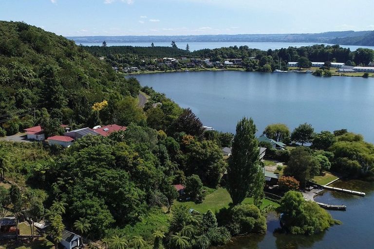 Photo of property in 30 Okawa Bay Road, Tikitere, Rotorua, 3074