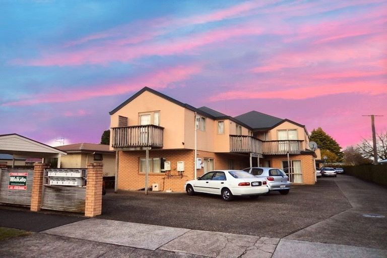 Photo of property in 12/5 Inverness Avenue, Hamilton East, Hamilton, 3216