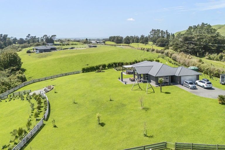Photo of property in 210 Maude Road, Kaimiro, New Plymouth, 4371