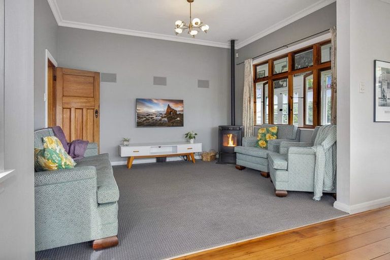 Photo of property in 167 Coutts Street, Rongotai, Wellington, 6022