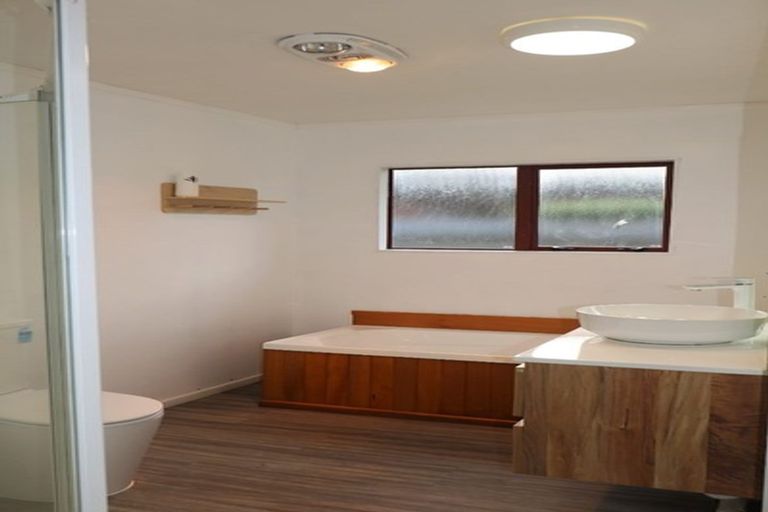 Photo of property in 12 Louis Street, Trentham, Upper Hutt, 5018