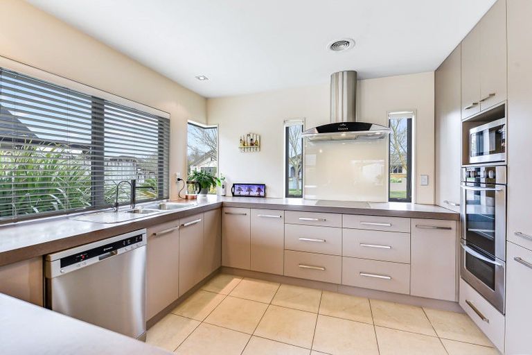 Photo of property in 100 Huntington Drive, Huntington, Hamilton, 3210