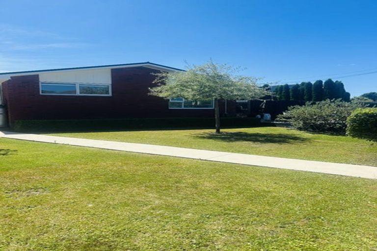 Photo of property in 25 Beckford Road, Saint Martins, Christchurch, 8022