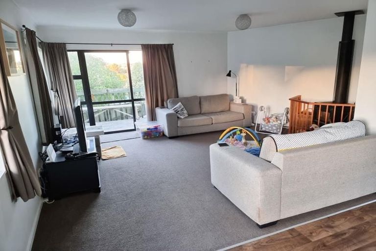 Photo of property in 26 Jean Place, Stanmore Bay, Whangaparaoa, 0932