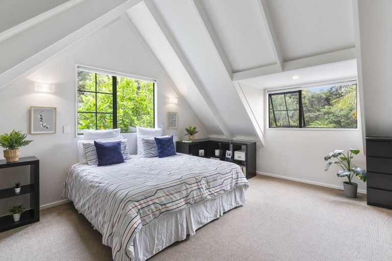 Photo of property in 361i Paremoremo Road, Paremoremo, Auckland, 0632