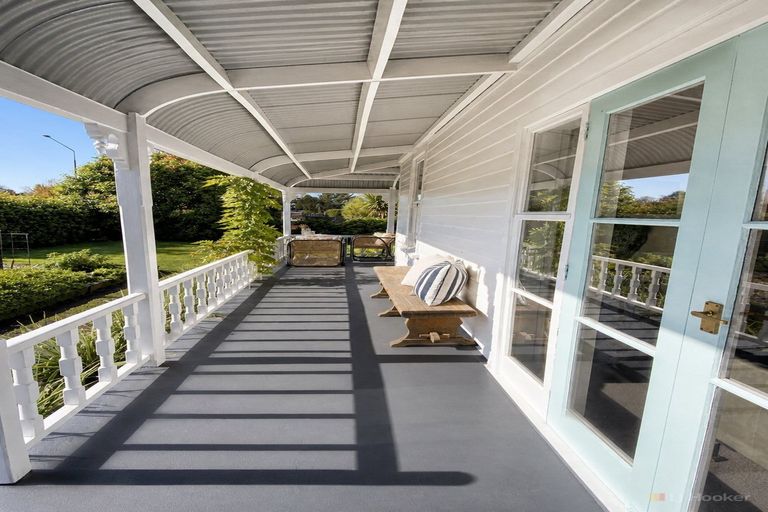 Photo of property in 260 Talbot Street, Geraldine, 7930