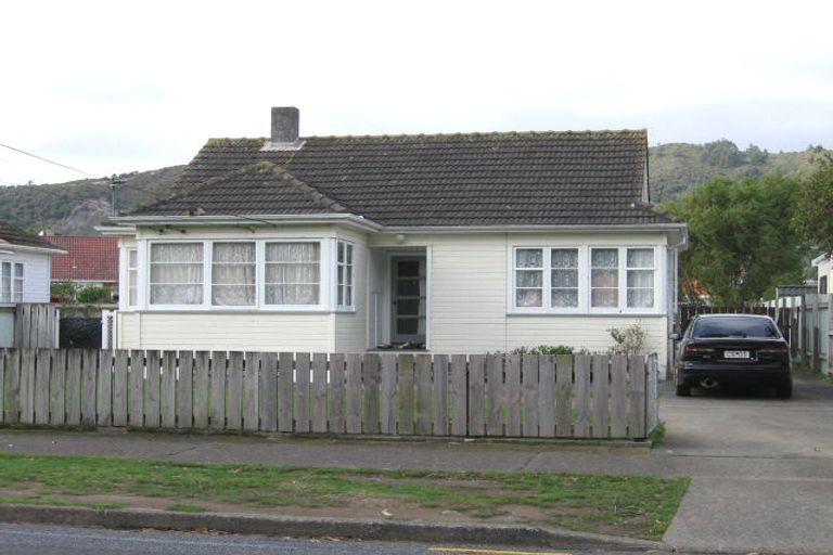 Photo of property in 1020 Taita Drive, Taita, Lower Hutt, 5011