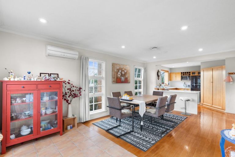 Photo of property in 8 Kirkdale Place, Avonhead, Christchurch, 8042