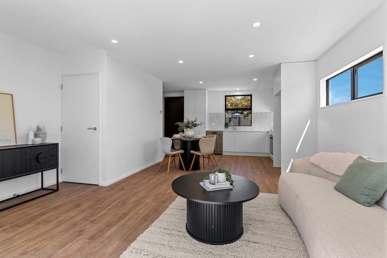 Photo of property in 2/15 Feilding Street, Addington, Christchurch, 8024