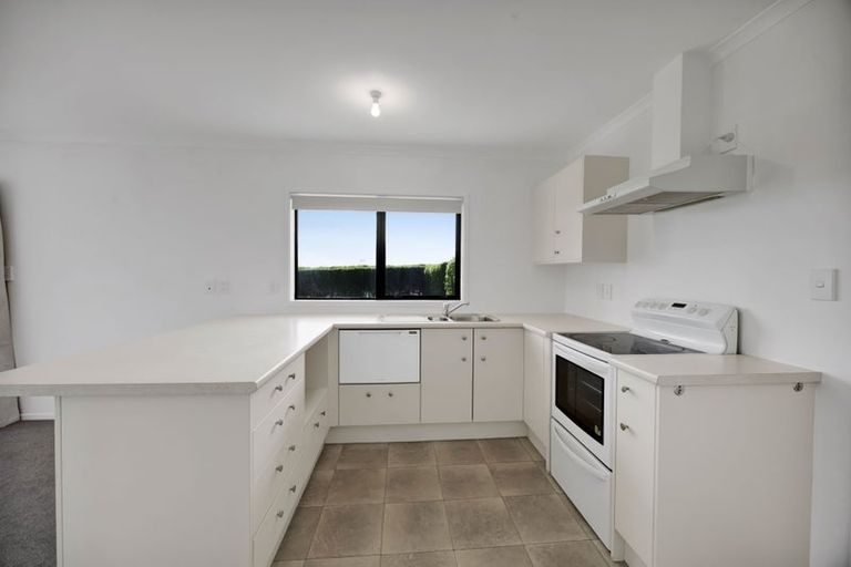 Photo of property in 902 Ararata Road, Ararata, Hawera, 4674