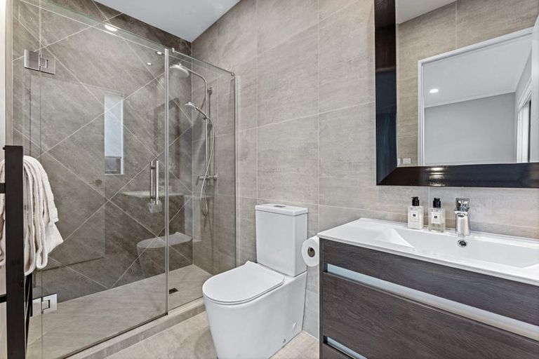 Photo of property in 63 Symes Drive, Red Beach, 0932