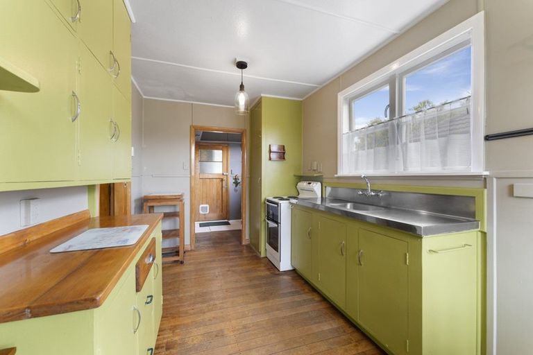 Photo of property in 241 Knowles Street, Mairehau, Christchurch, 8052