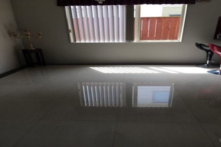 Photo of property in 40 Kestev Drive, Flat Bush, Auckland, 2016