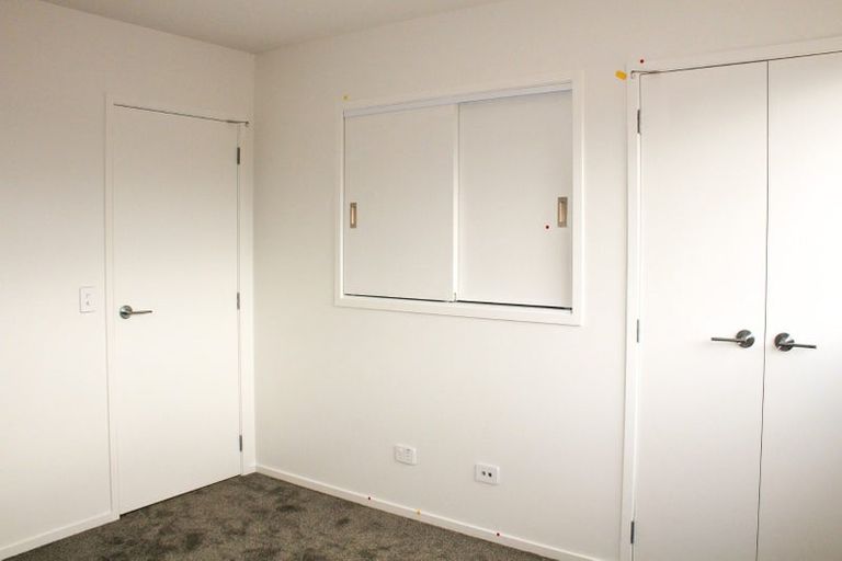 Photo of property in 2/12 Biddle Crescent, Taita, Lower Hutt, 5011