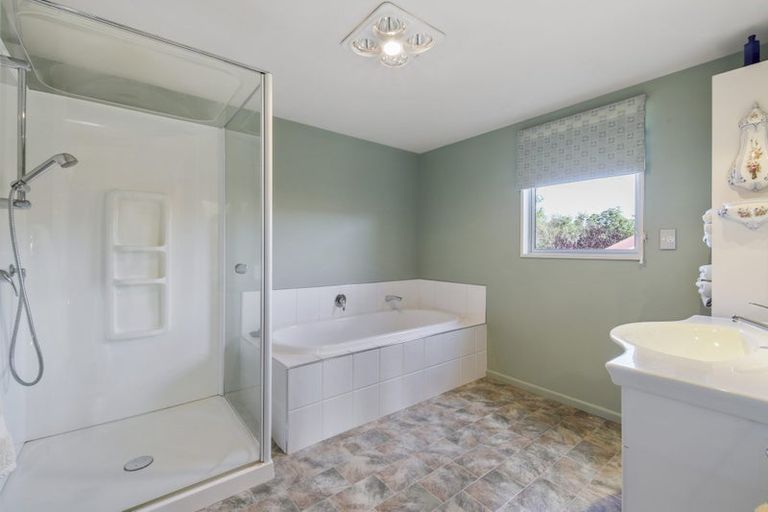 Photo of property in 130 Merton Road, Fernside, Rangiora, 7471