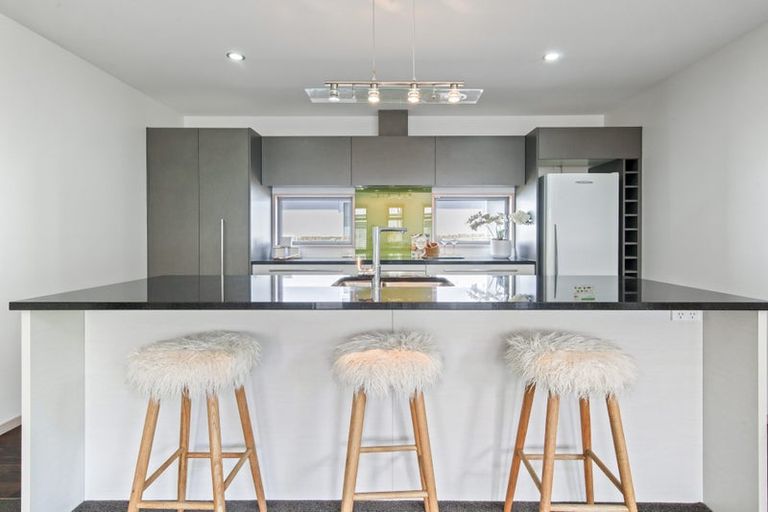 Photo of property in 137 Caledonian Road, St Albans, Christchurch, 8014