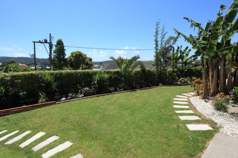 Photo of property in 11 Park Drive, Raglan, 3225