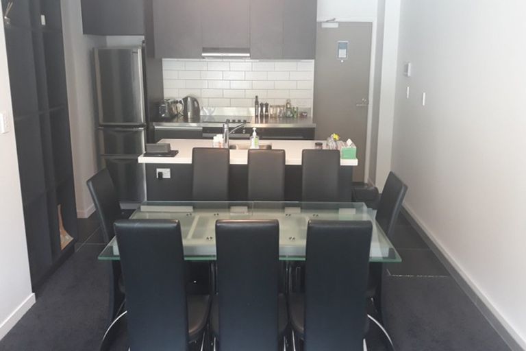 Photo of property in Frame Apartments, 903/111u Molesworth Street, Thorndon, Wellington, 6011
