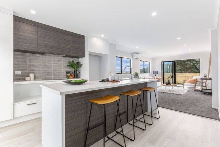 Photo of property in 128 Jamaica Drive, Grenada North, Wellington, 5028