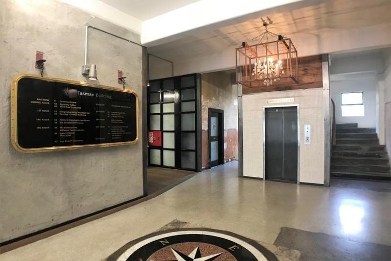 Photo of property in 16 Anzac Avenue, Onekawa, Napier, 4110