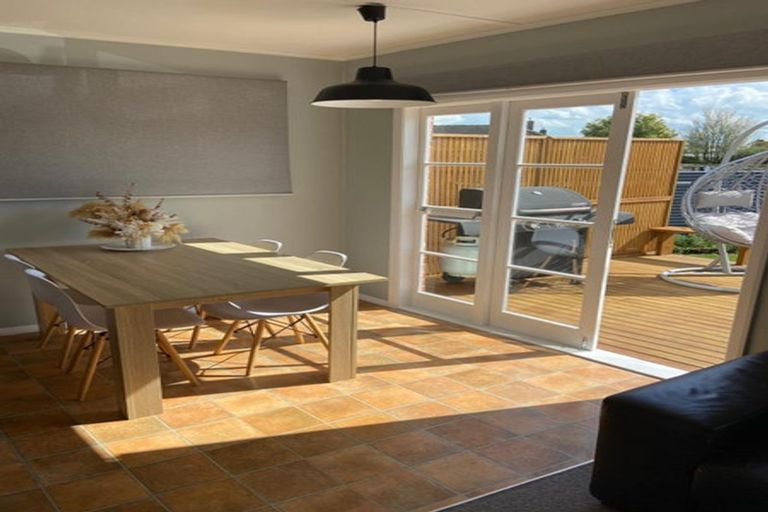 Photo of property in 45 Rangiora Avenue, Roslyn, Palmerston North, 4414