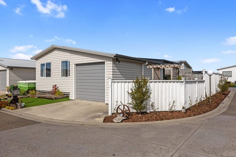 Photo of property in 502/11 Kamahi Crescent, Papamoa Beach, Papamoa, 3118
